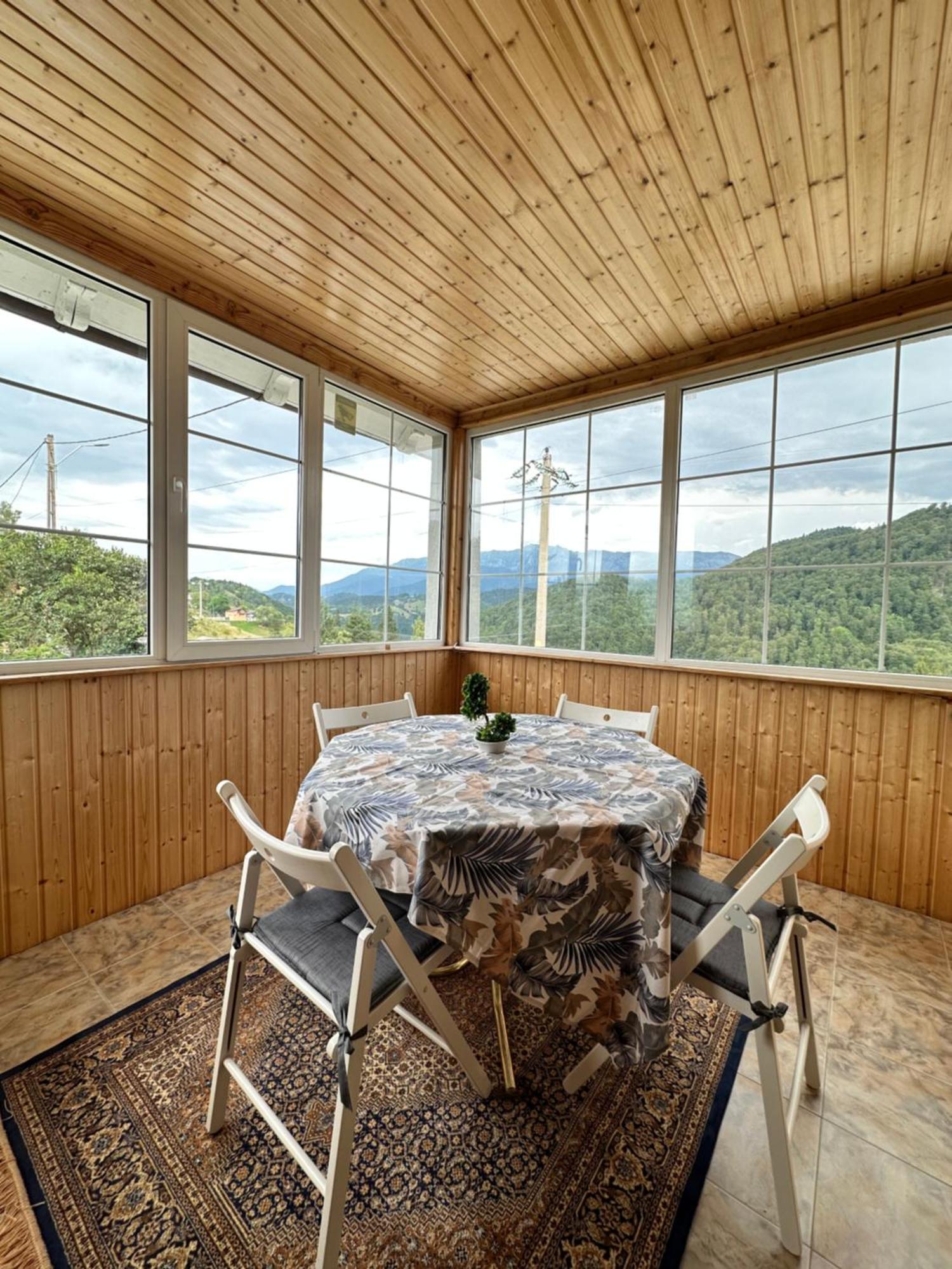 Prater House Mountain View Villa Alsómoécs Kültér fotó